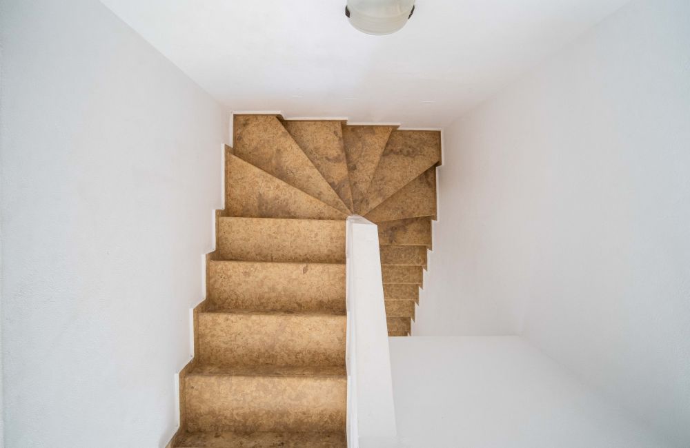 Coralli Apartments με θέα κήπο. Διακοπές στη Σέριφο Καταλύματα με δυνατότητα φιλοξενίας έως 5 ατόμων